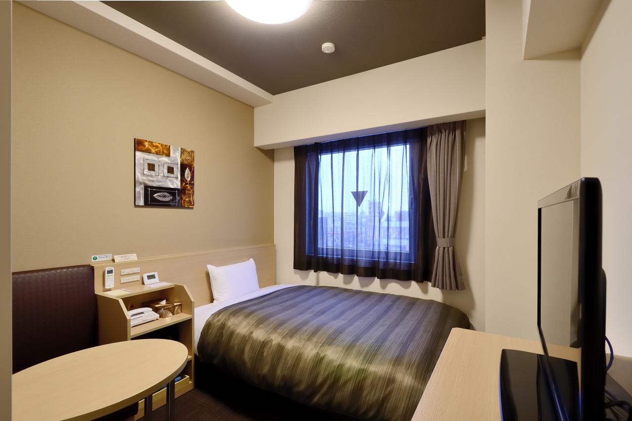 Hotel Route-Inn Yanagawa Ekimae Bagian luar foto